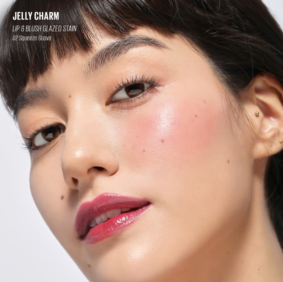 Jelly Charm Glazed Lip Stain & Blush With Keychain / 02 Squeeze Guava