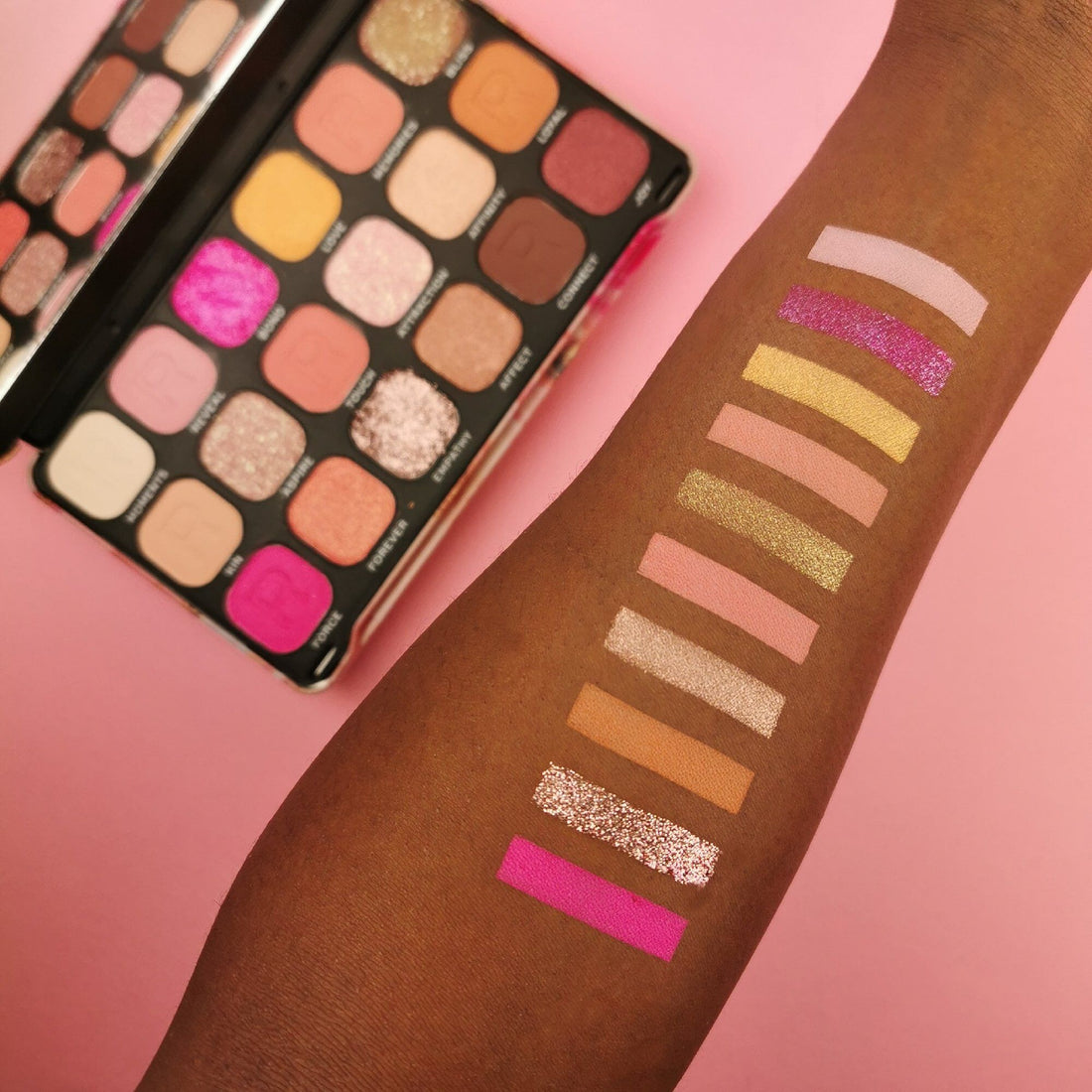 Forever Flawless Affinity Eyeshadow Palette - Makeup Revolution.