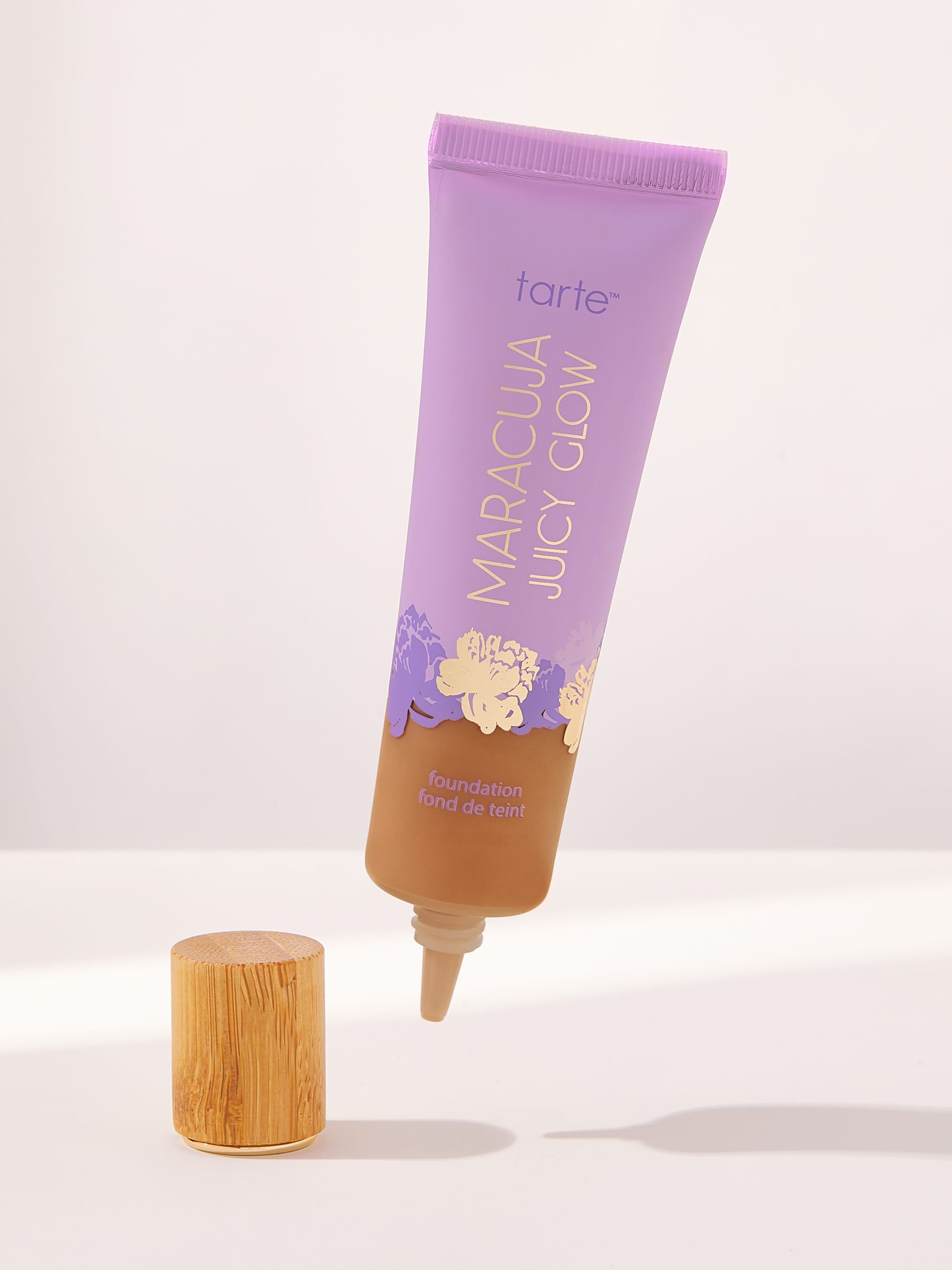 Maracuja Juicy Glow Tint - 42S Tan Sand  / TARTE.