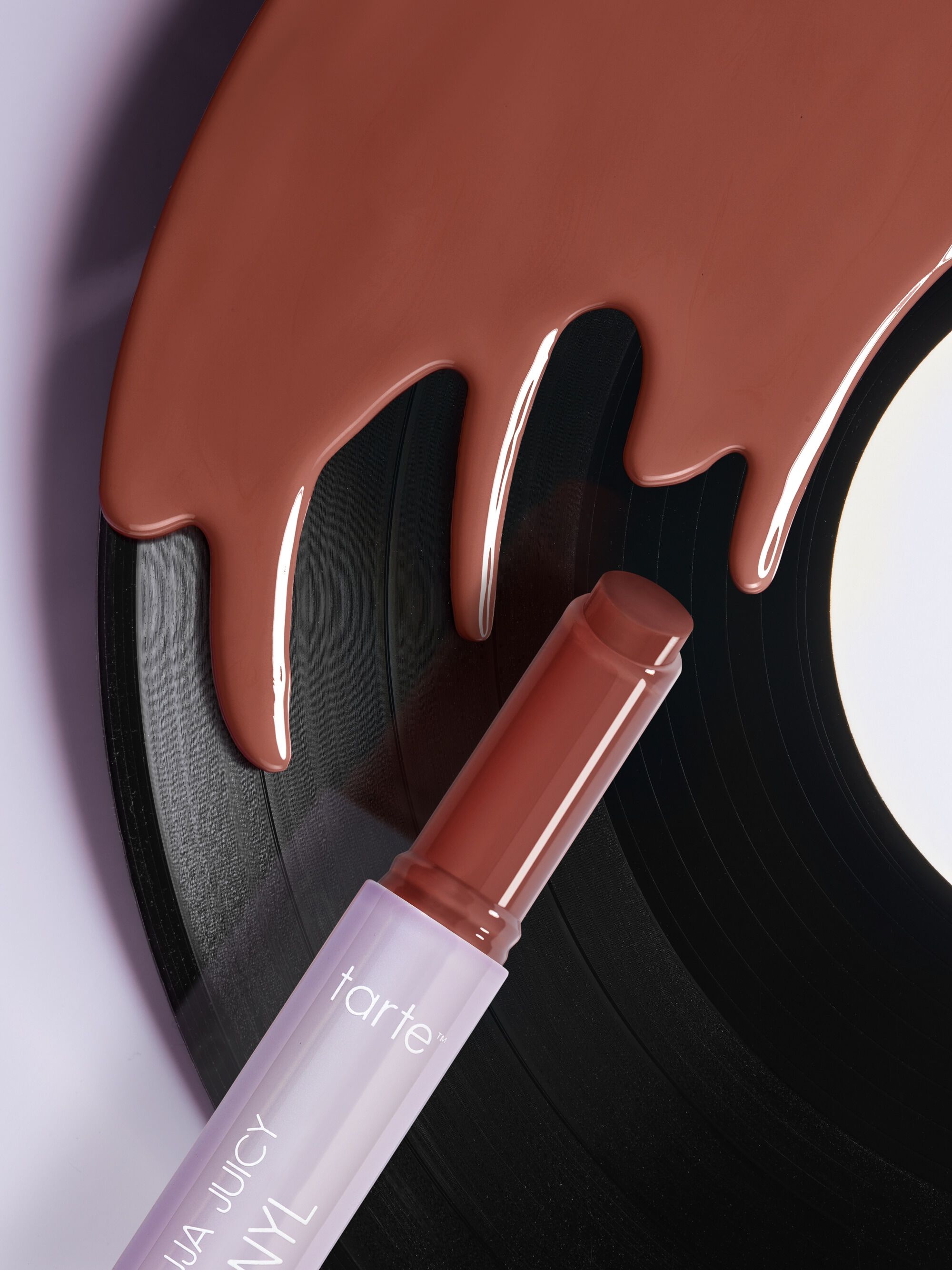 Maracuja Juicy Lip Vinyl - Rosy Brown / TARTE.