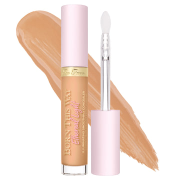 Born This Way Ethereal Light Illuminating Smoothing Concealer/ Café Au Lait - Too Faced.
