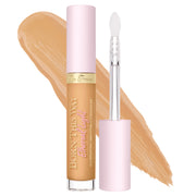 Born This Way Ethereal Light Illuminating Smoothing Concealer/ Honeybun - Too Faced.