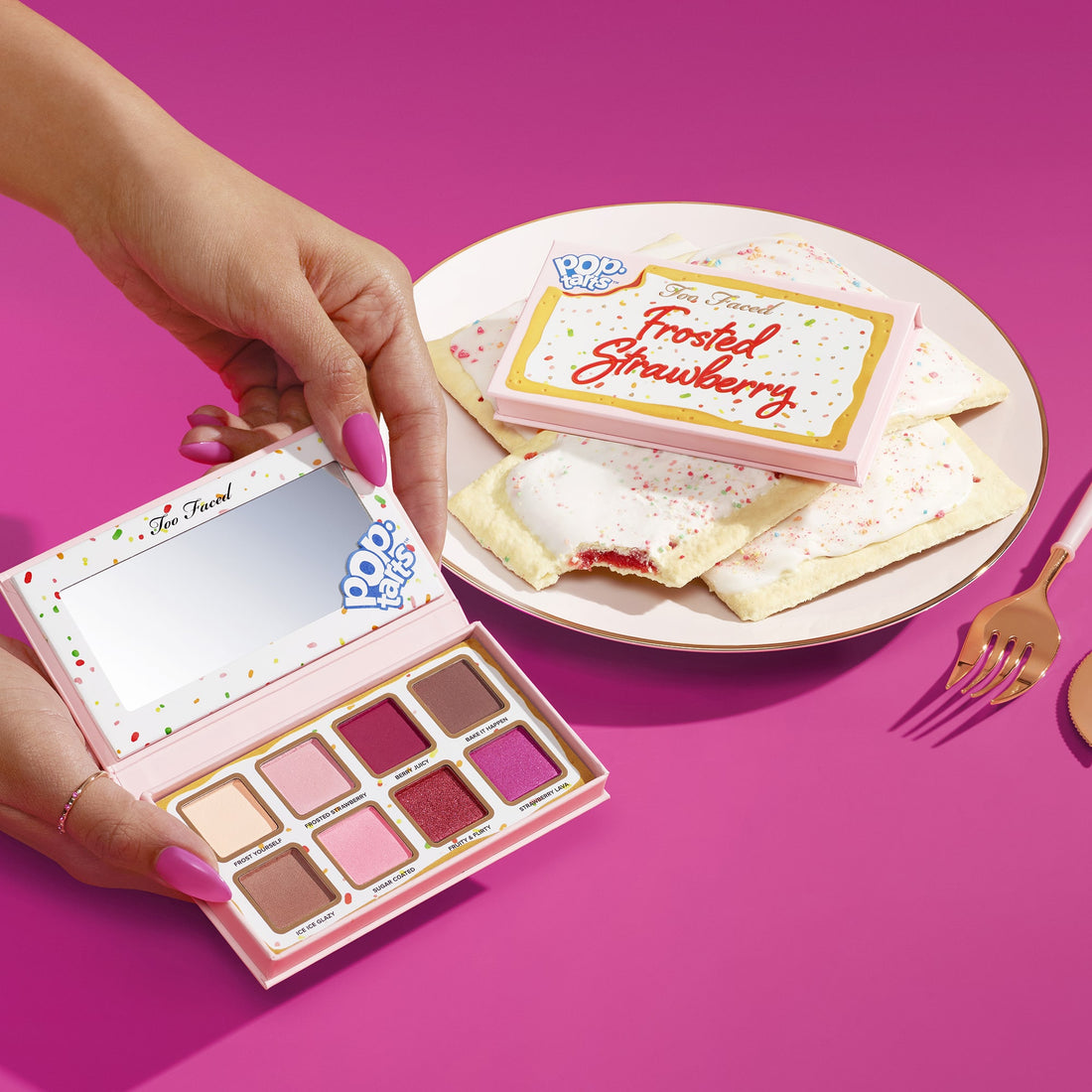 Frosed Strawberry Eyeshadow Palette - Too Faced.