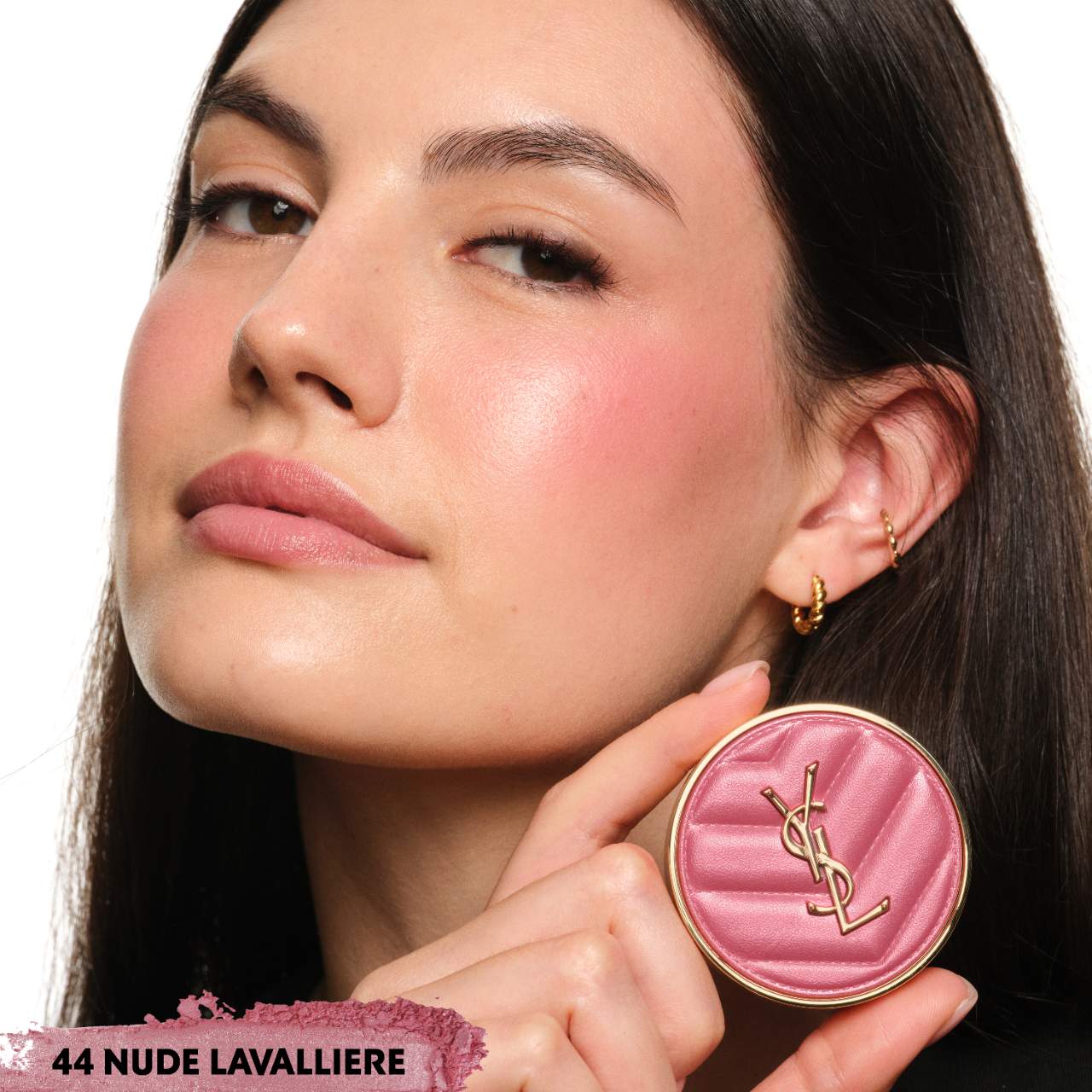 Make Me Blush 24H Buildable Powder Blush/ 44 Nude Lavalliere -Yves Saint Laurent.