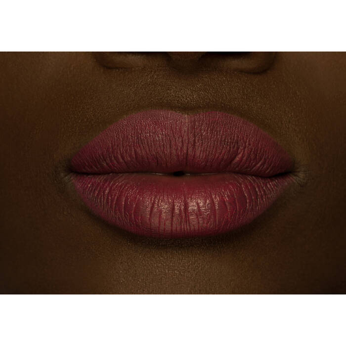 Soft Matte Lip Cream / Prague - NYX COSMETICS.