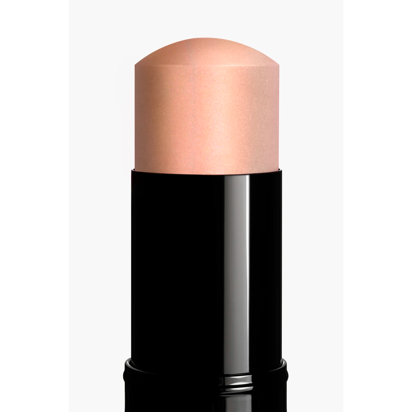BAUME ESSENTIEL/ MOONLIGHT KISS- Chanel.