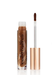 Beautiful Skin Medium to Full Coverage Radiant Concealer with Hyaluronic Acid / 16 - Charlotte Tilbury.