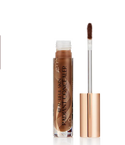 Beautiful Skin Medium to Full Coverage Radiant Concealer with Hyaluronic Acid / 17 - Charlotte Tilbury.