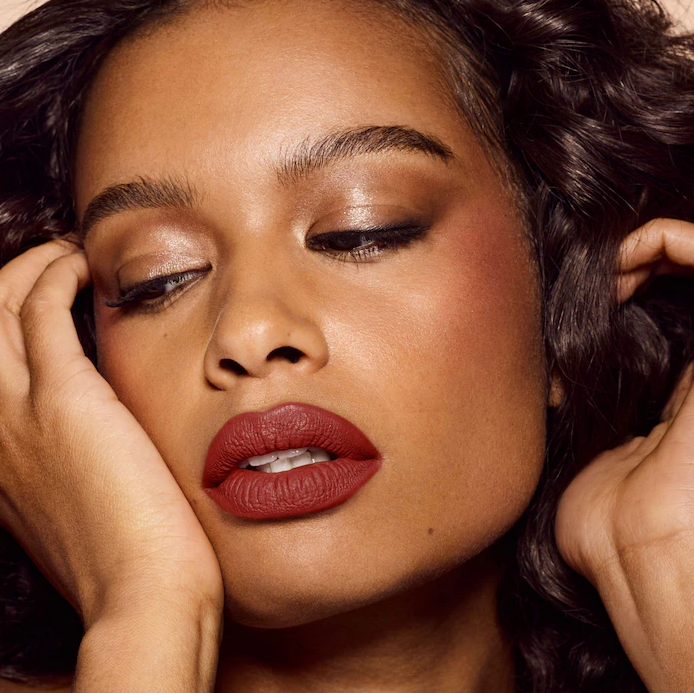 Fenty Icon Velvet Liquid Lipstick / H.B.I.C - Fenty Beauty.
