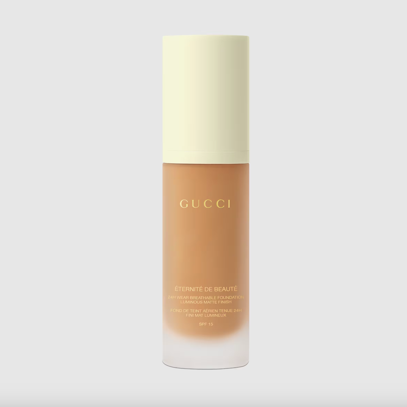 Éternité de beauté spf foundation/260W Medium Fair  – Gucci Beauty.