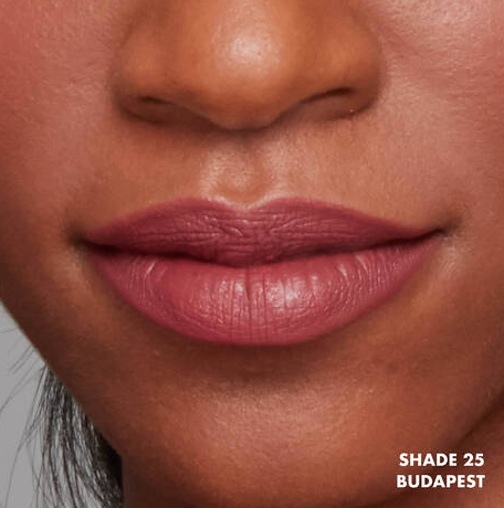 Soft Matte Lip Cream / Budapest - NYX COSMETICS.