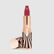Hot Lips Lipstick 2 / Amazing Amal - Charlotte Tilbury.