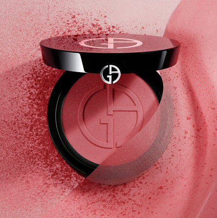 Luminous Silk Glow Blush / 61 Desire - Armani Beauty.