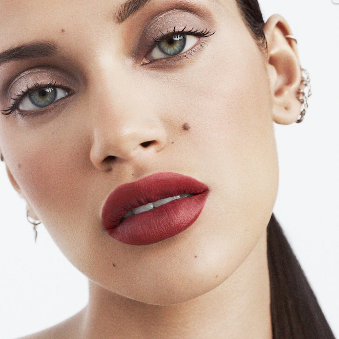 Fenty Icon Velvet Liquid Lipstick / Fiyaproof  - Fenty Beauty.