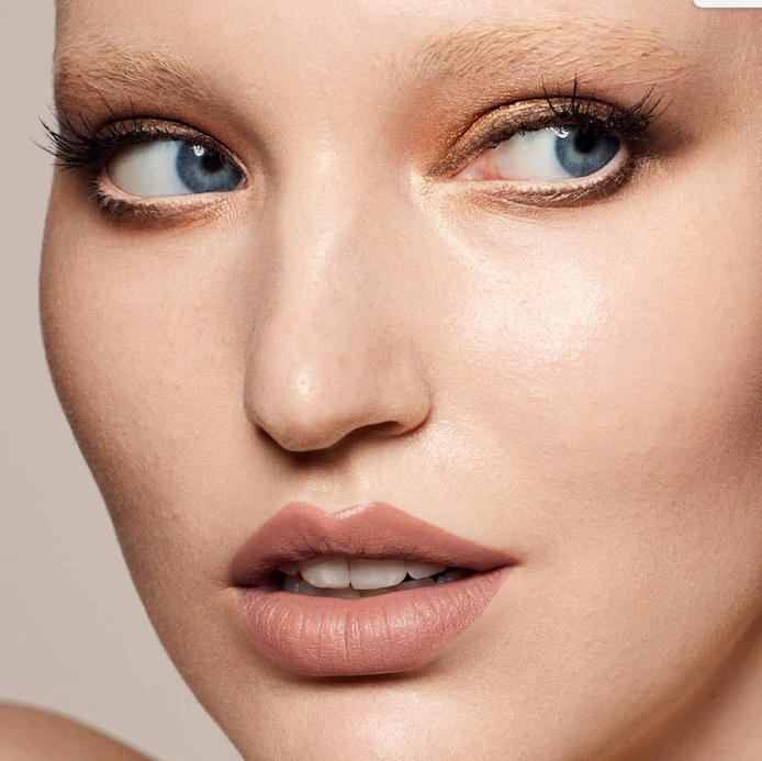 Stunna Lip Paint Longwear Fluid Lip Color / Unbutton - Fenty Beauty.