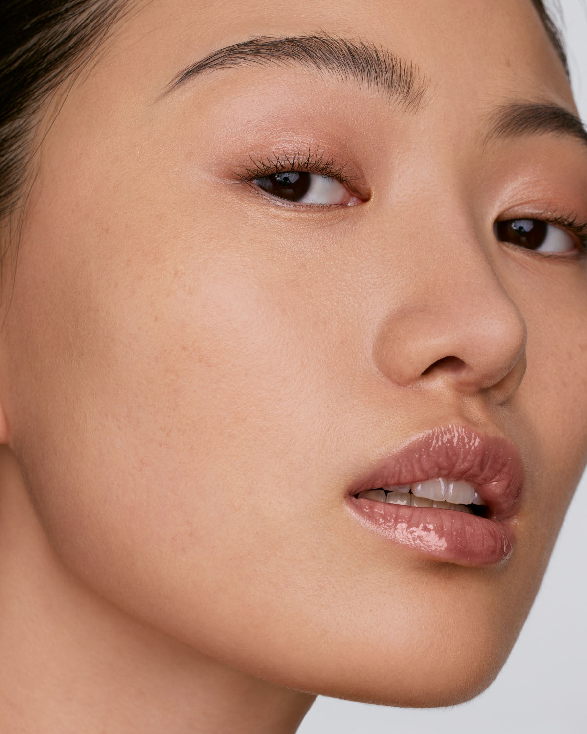 We´re Even Hydrating Longwear Concealer - 160W Warm Peach Undertones