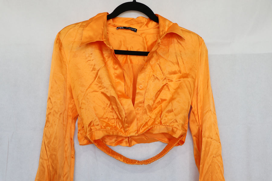 Crop naranja satinado con manga larga Talla M - Zara