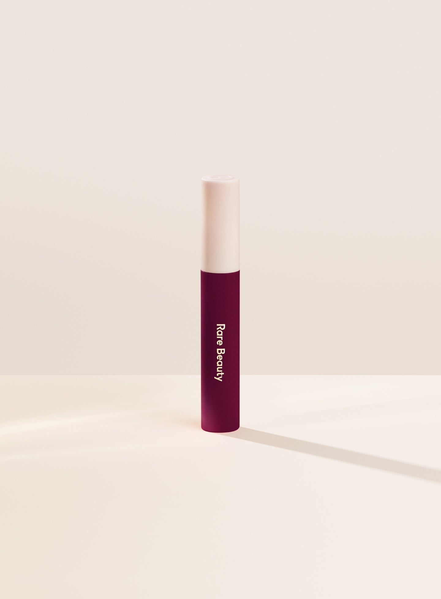 Lip Soufflé Matte Cream Lipstick / Strengthen - Rare Beauty by Selena Gomez.