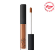 Radiant Creamy Concealer - Med/Deep 4 Hazelnut / NARS.