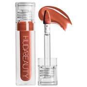 Faux Filler Shiny Non-Sticky Lip Gloss/ Foxy -Huda Beauty - PREVENTA.