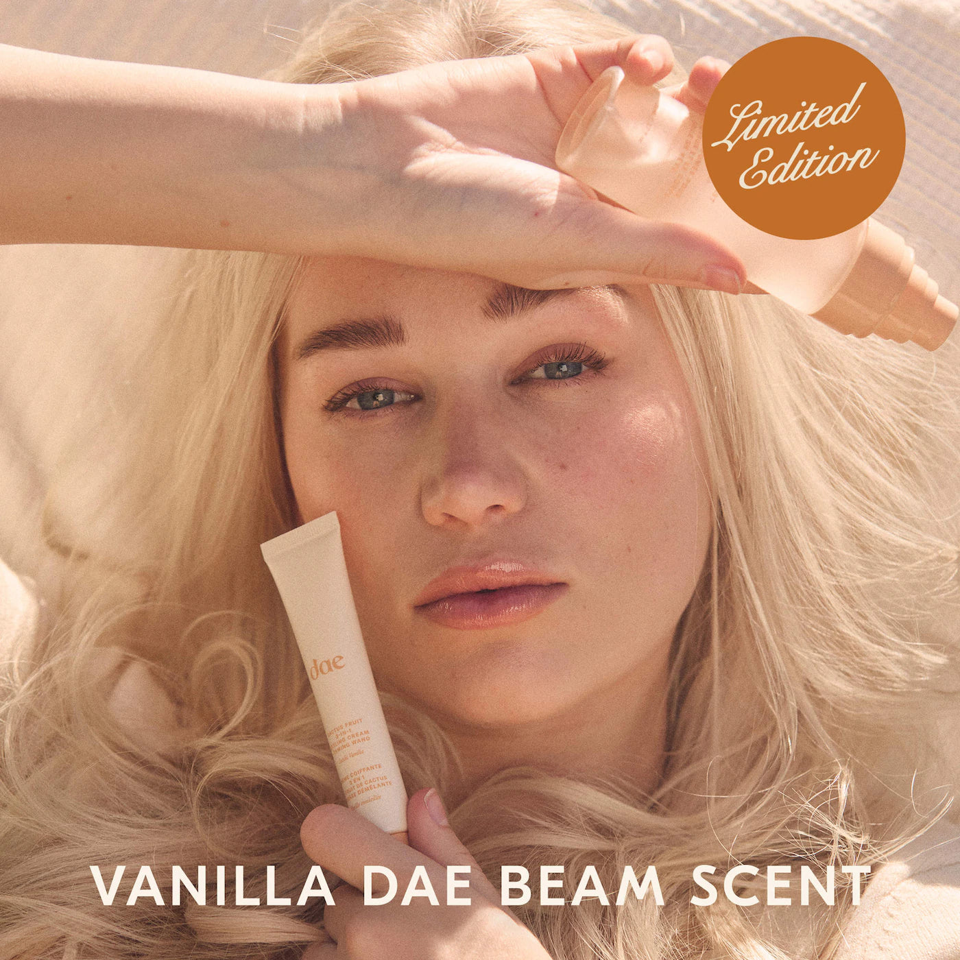 Cactus Fruit 3-in-1 Styling Cream with Taming Wand / Vanilla Dae Beam - DAE PREVENTA.