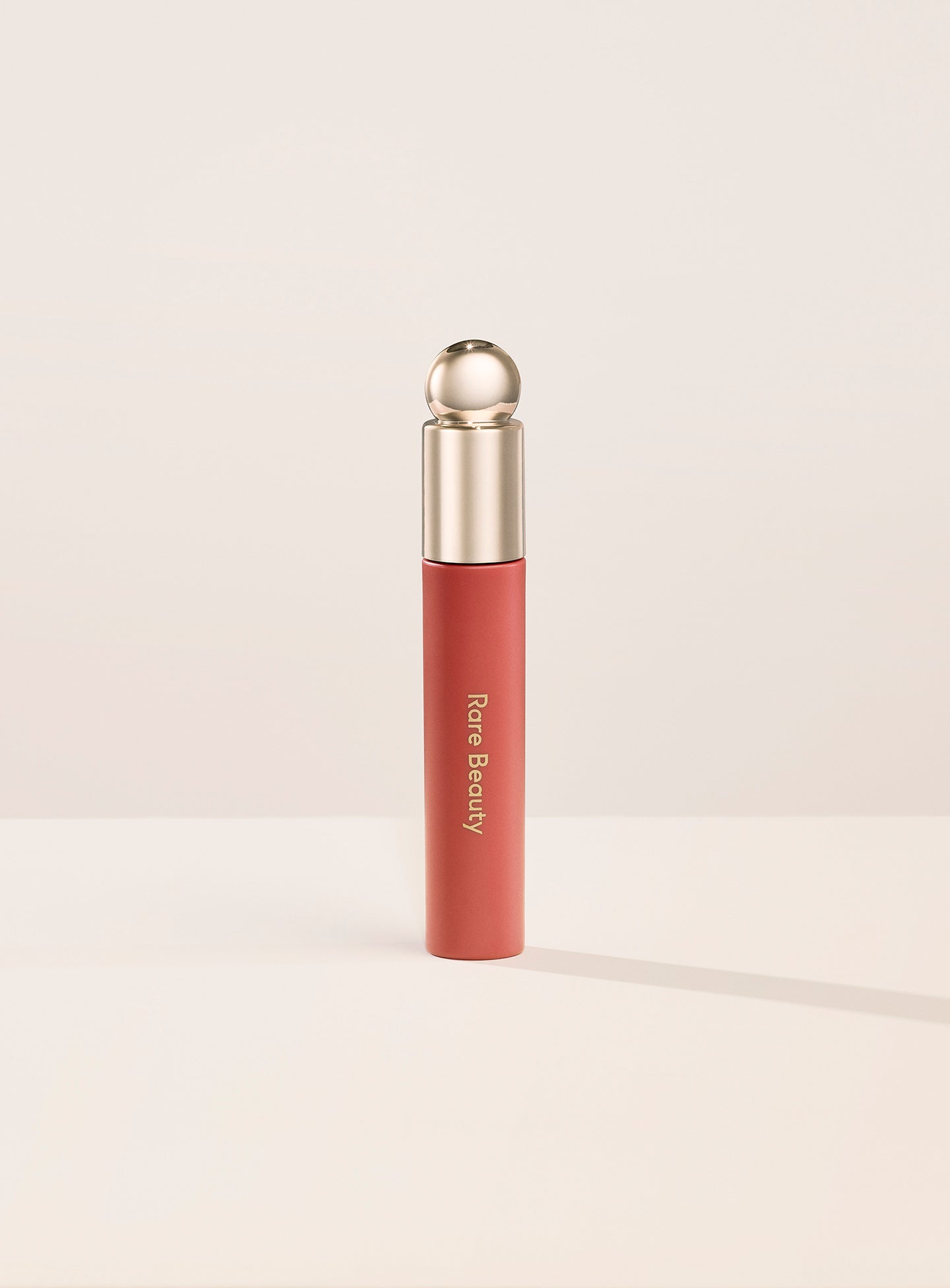 Soft Pinch Tinted Lip Oil / Joy - Rare Beauty by Selena Gomez- PREVENTA