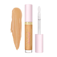 Born This Way Ethereal Light Illuminating Smoothing Concealer/ Honeybun - Too Faced.