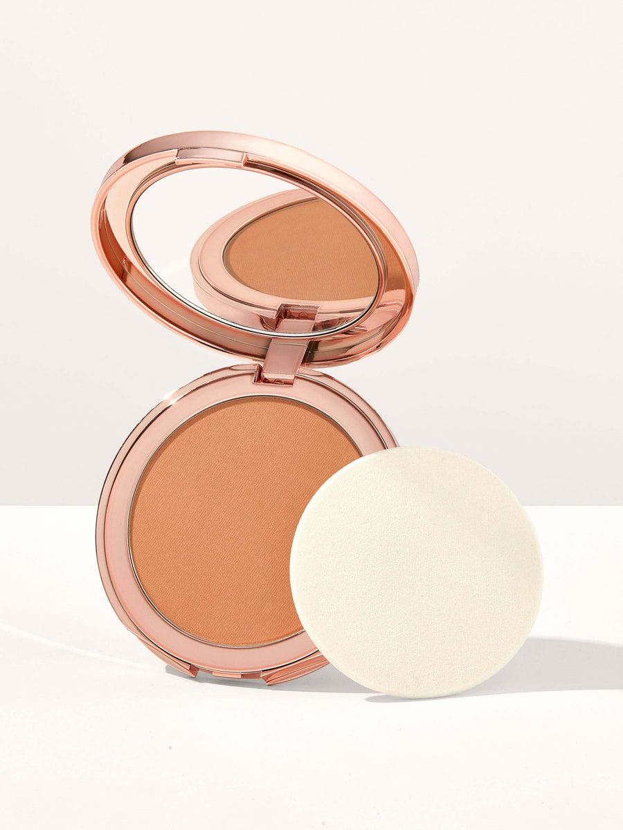 Smooth operator ™ Amazonian clay tinted pressed finishing powder - Tan.