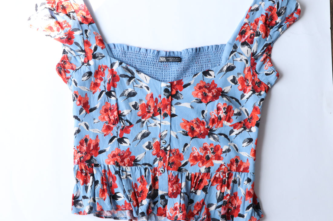 Blusa Azul flores Roja Zara Talla M