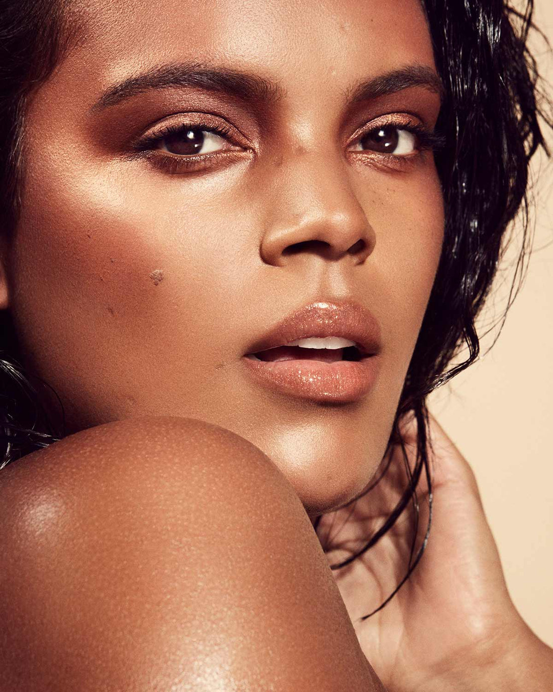 Killawatt Foil Freestyle Highlighter  - Penny$uthots / Fenty Beauty.