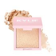 050 Cheers Darling Kylighter Pressed Iluminating Powder - Kylie Cosmetics.