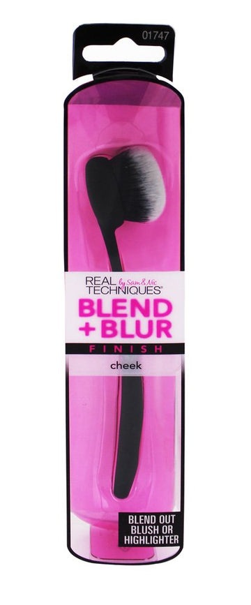 Blend + Blur Cheek Finish-01747