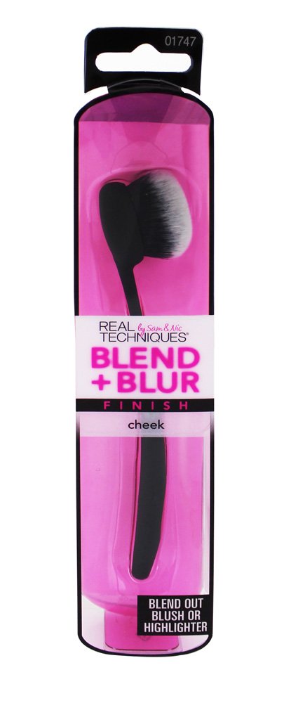 Blend + Blur Cheek Finish-01747