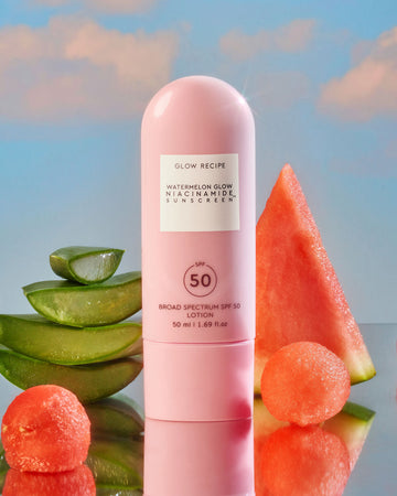 Watermelon Glow Niacinamide Sunscreen SPF 50 - Glow Recipe.